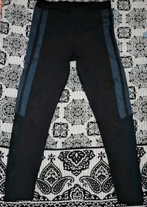 Activewear Set - Top &amp; skinny jagging
