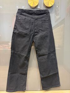 Stylish Grey Wide-Leg Jeans