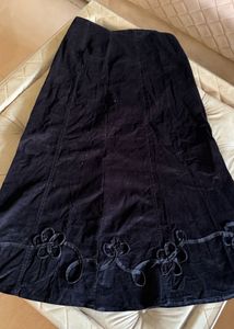 A-line Vintage black skirt