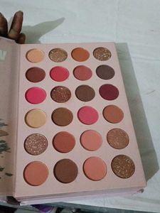 Neutral Eyeshadow Palette