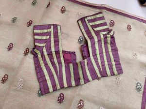Pretty saree with blouse