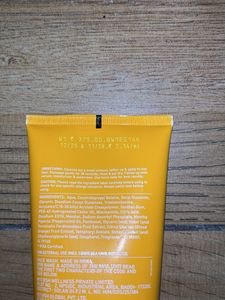 Vitamin- E Super Bright Gel Face Wash