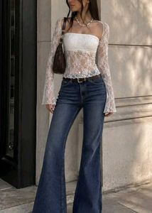 Chic Lace shrug