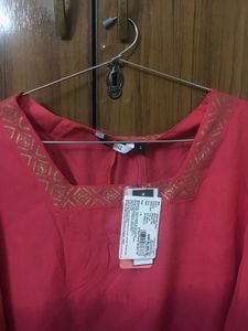 Shaded Cotton Top Brand New Size L