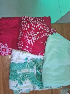 Beautiful Embroidered Kurta Set of4