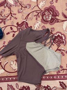 Cute Two-Tone Ribbed Crop Top
