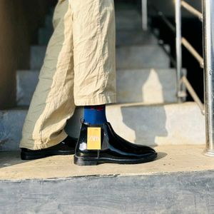 ZARA CHELSEA BOOT  GLOSSY