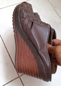 Stylish Brown Woven Mule Flats