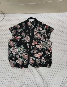 Black Floral Print Short Sleeve Top