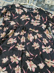 Chic Floral Print Dress