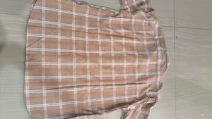 Stylish casual checked shirt for men totaly new sh