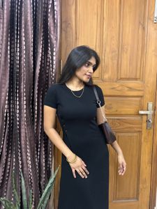 Chic Black Midi Dress