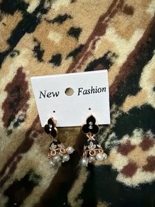 Black &amp; Gold Jhumka Earrings with Pearls