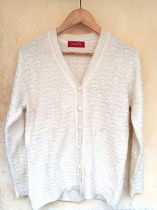 White Elegant Sweater (Women)