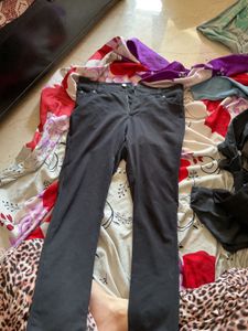 black jeggings