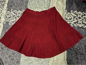 Chic A-Line Mini Skirt - Burgundy