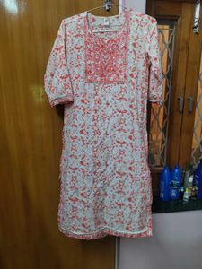Floral Embroidered Kurti Wth Pant