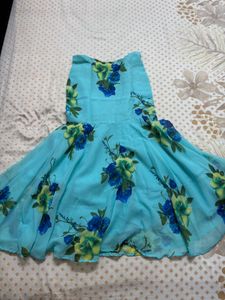Blue Floral V-Neck Summer Dress with belt