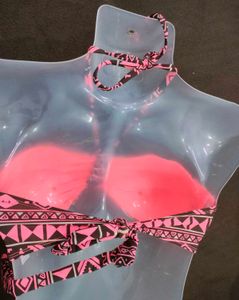Trendy Pink &amp; Black Bikini Top 🤎