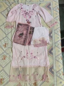 Elegant Pink Kurta Set