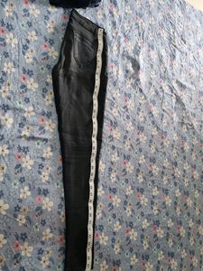 NIFTY JEANS •black Color