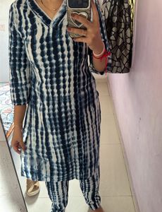 Stylish Indigo Tie-Dye Kurta Set