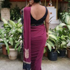 Elegant Burgundy Saree with Border