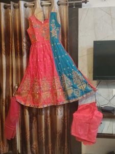 Elegant Ethnic Dress with Dupatta