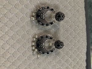 Chandbali Black Stone White Pearls Earring