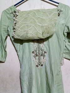 Elegant Embroidered Kurta dupatta no lower