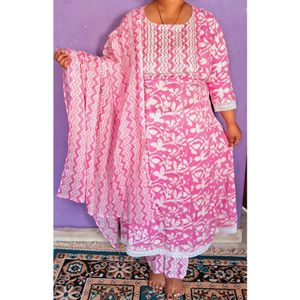 BEAUTIFUL PINK KURTA WITH PANT AND DUPATTA