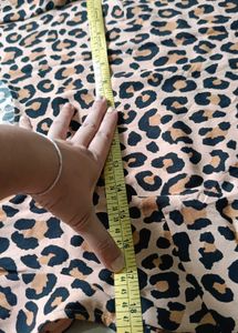 Chic Leopard Print Casual Dress