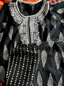 Black Embroidered Kurta set