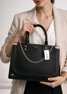 Chic Black Aldo Handbag with Gold Chain
