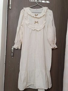 Vintage Style Cream Ruffle new branded