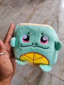 Squirtle Cube Plush/ Holder