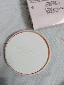 Oriflame OnColour Face Powder