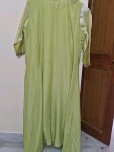 Elegant Embroidered Kurti with sleeveless jacket