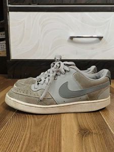 Nike Grey Sneakers