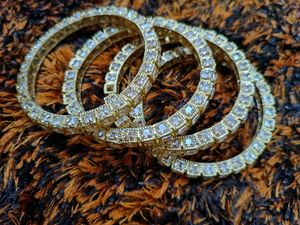 Rajawadi Bangles