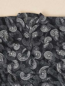 Stylish Black &amp; White Printed Kurta