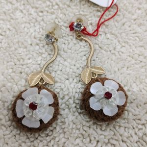 Designer earing