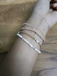 New Elegant Boho Beaded Bracelet Set of 4
