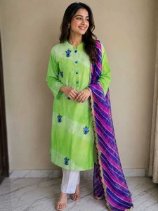 Green kurta with dupatta