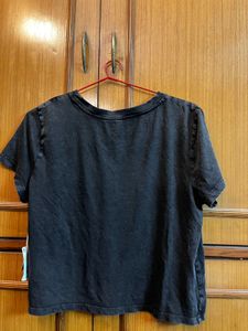 Cropped Washed Black Pocket T-Shirt