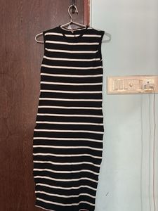 Striped Sleeveless Bodycon Dress