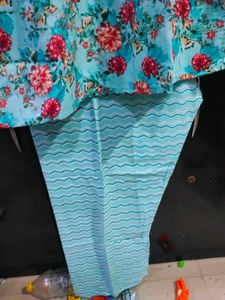 3xl Beautiful Floral Print Kurta with Dupatta