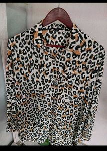 Leopard Print Long Sleeve Top