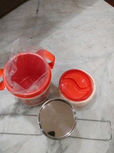 True Ware Insulated Lunch Box