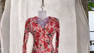 I. Chic Floral Print Wrap Top